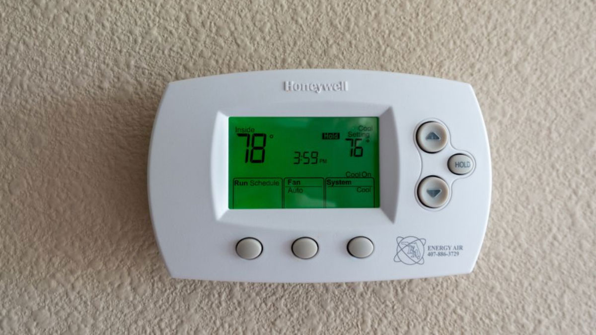 Thermostat Troubleshooting Honeywell: Fix Blank Screens & More